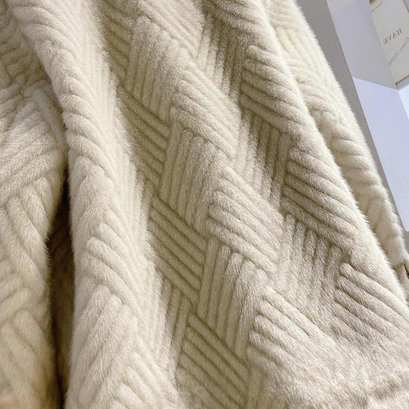 Imitation mink hair women's fur integrated fur jacket winter V-neck double-breasted plush coat