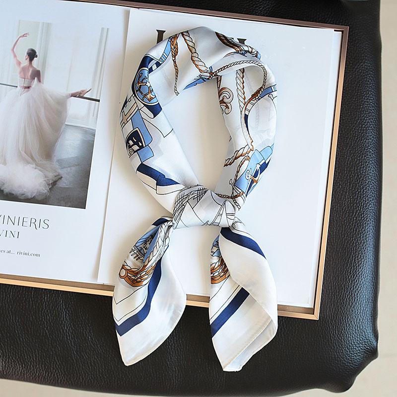 Fashionable Silk-Like Square Scarf Lightweight Stylish Versatile For Women Spring Autumn Casual Wear Neutral Colors Multi-Purpose Accessory