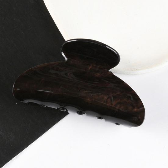 Hair Claw Lightweight No Breakage Strong Reinforced Back Head Hold Spring Pulling No Hair Clip Hair