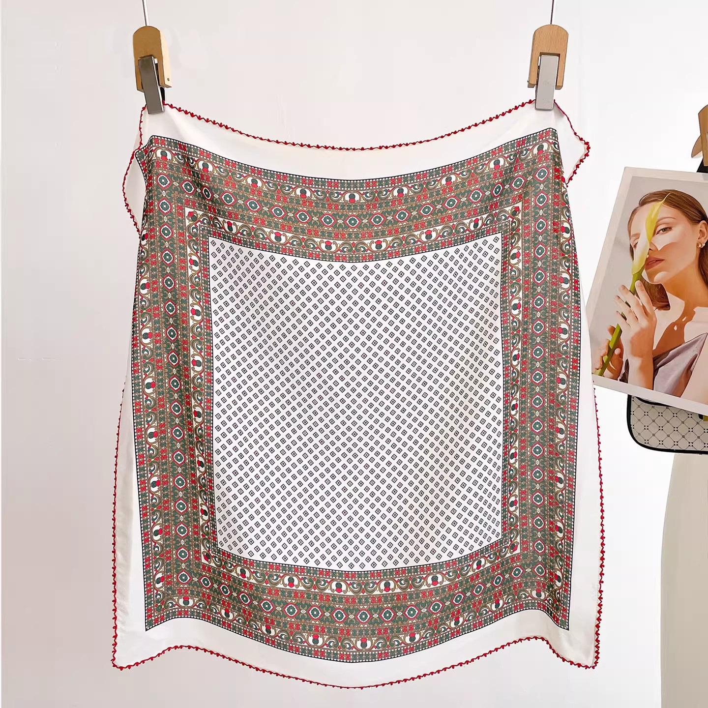 Classic retro double crepe lace square scarf fashion light luxury 100% mulberry silk silk scarf design sense new silk silk scarf 67