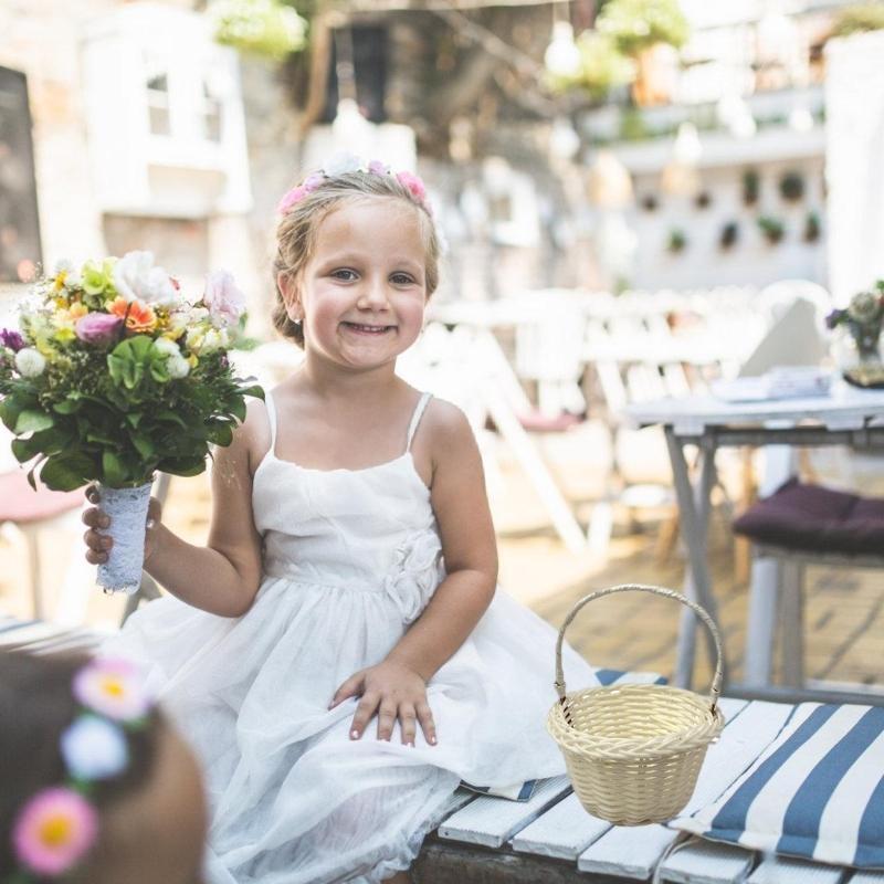 4x Handmade Rattan Basket Delicate Basket for Home Decoration and Wedding Flower X3UC