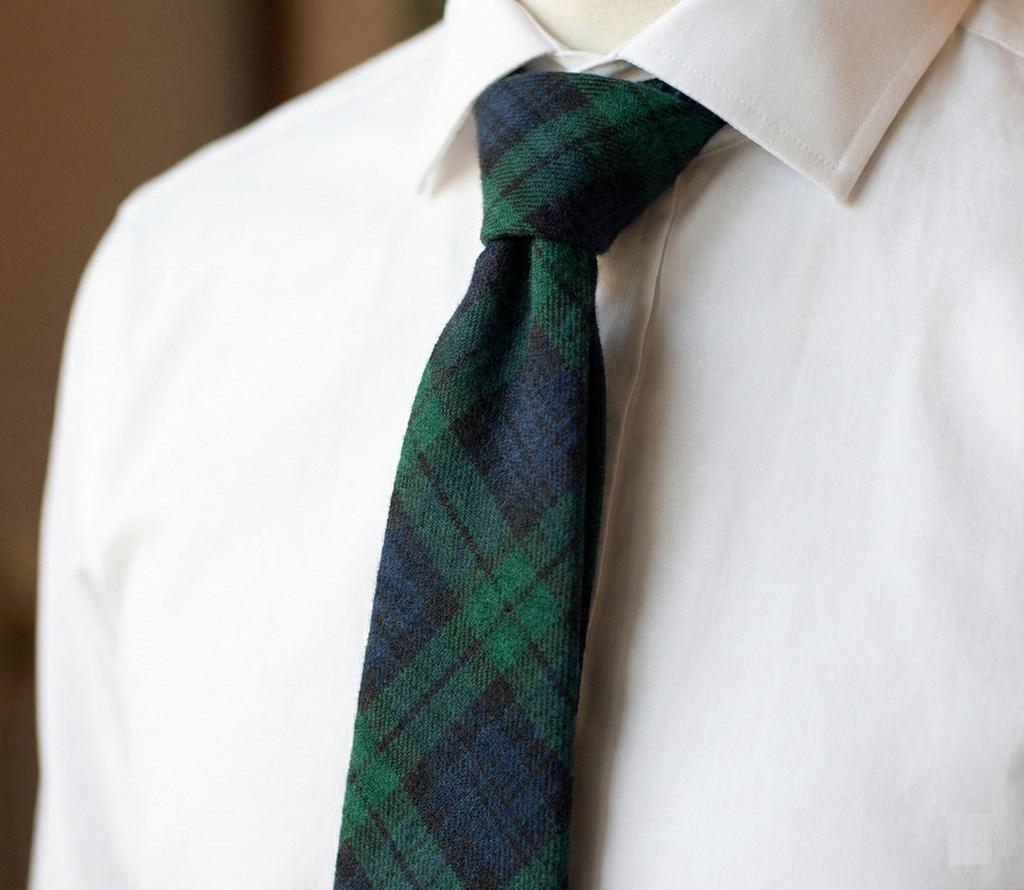 Scottish Tartan Neck Tie For Men Traditional Highland Attire