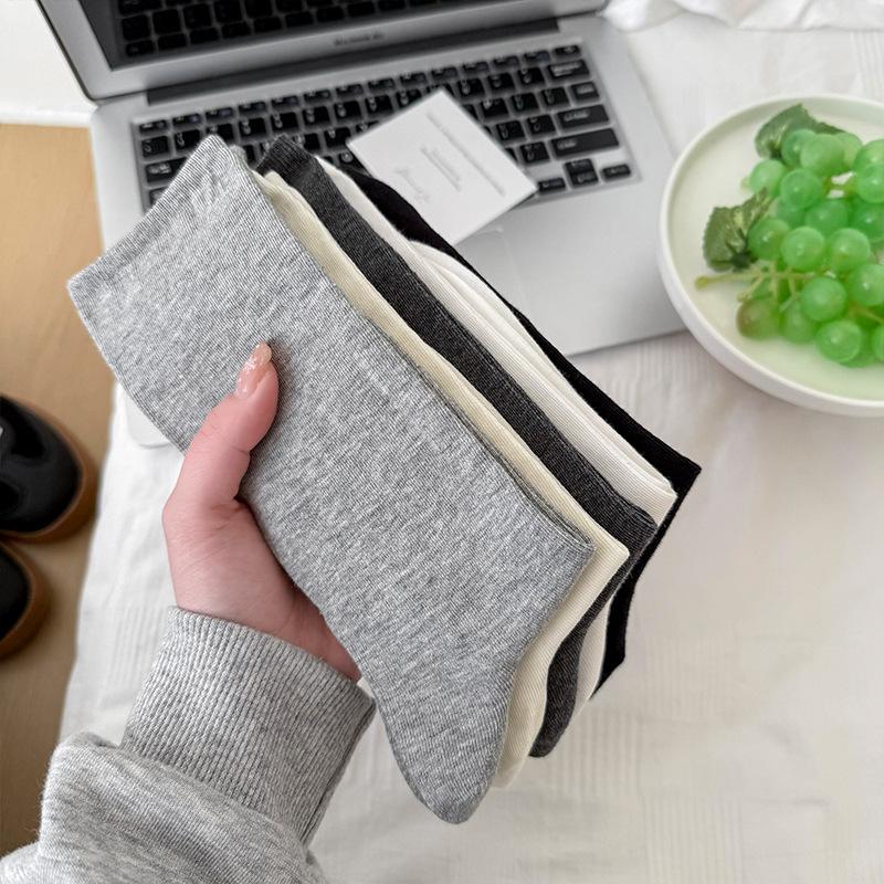 Versatile Boneless Confinement Socks Casual Girl Small Long Tube Stacked Socks Solid Color Black And White Gray Series