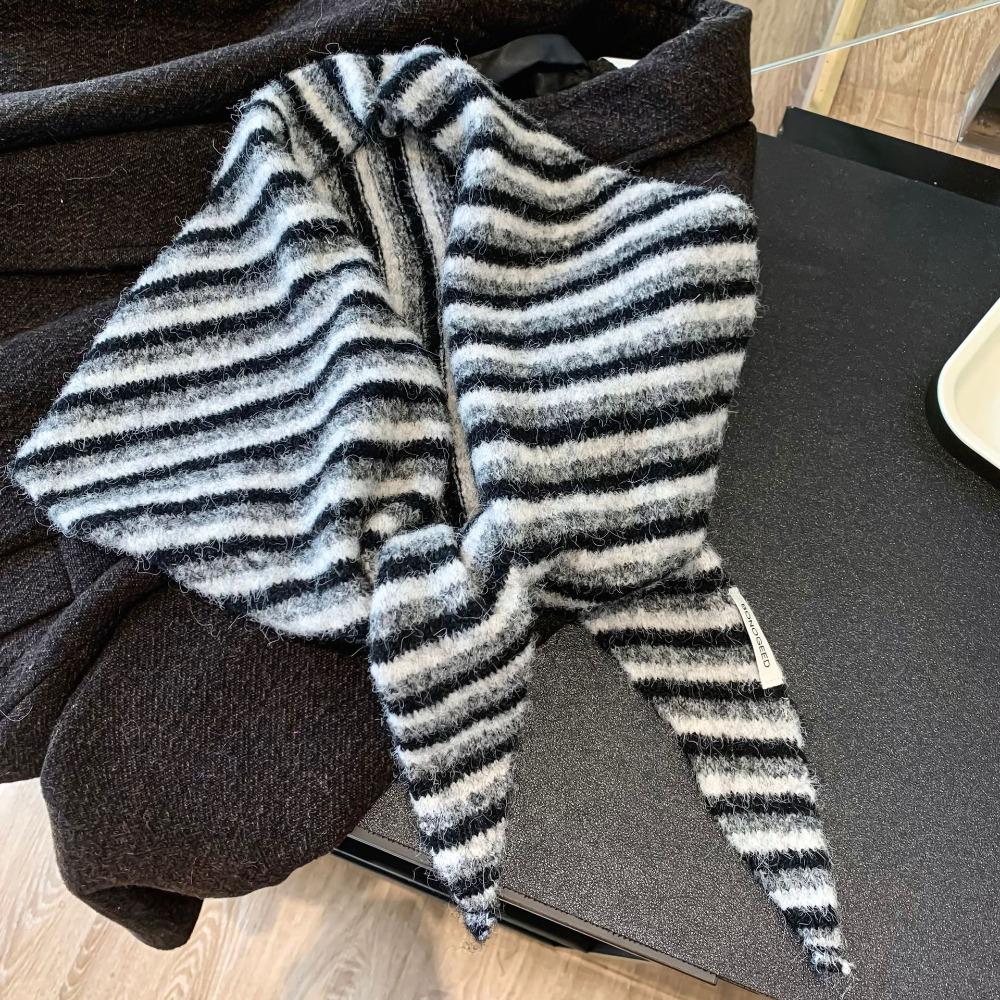 Warm Shawl Scarf Versatile Knitted Scarf Knitted Triangle Hijab Winter Season Women Headscarf