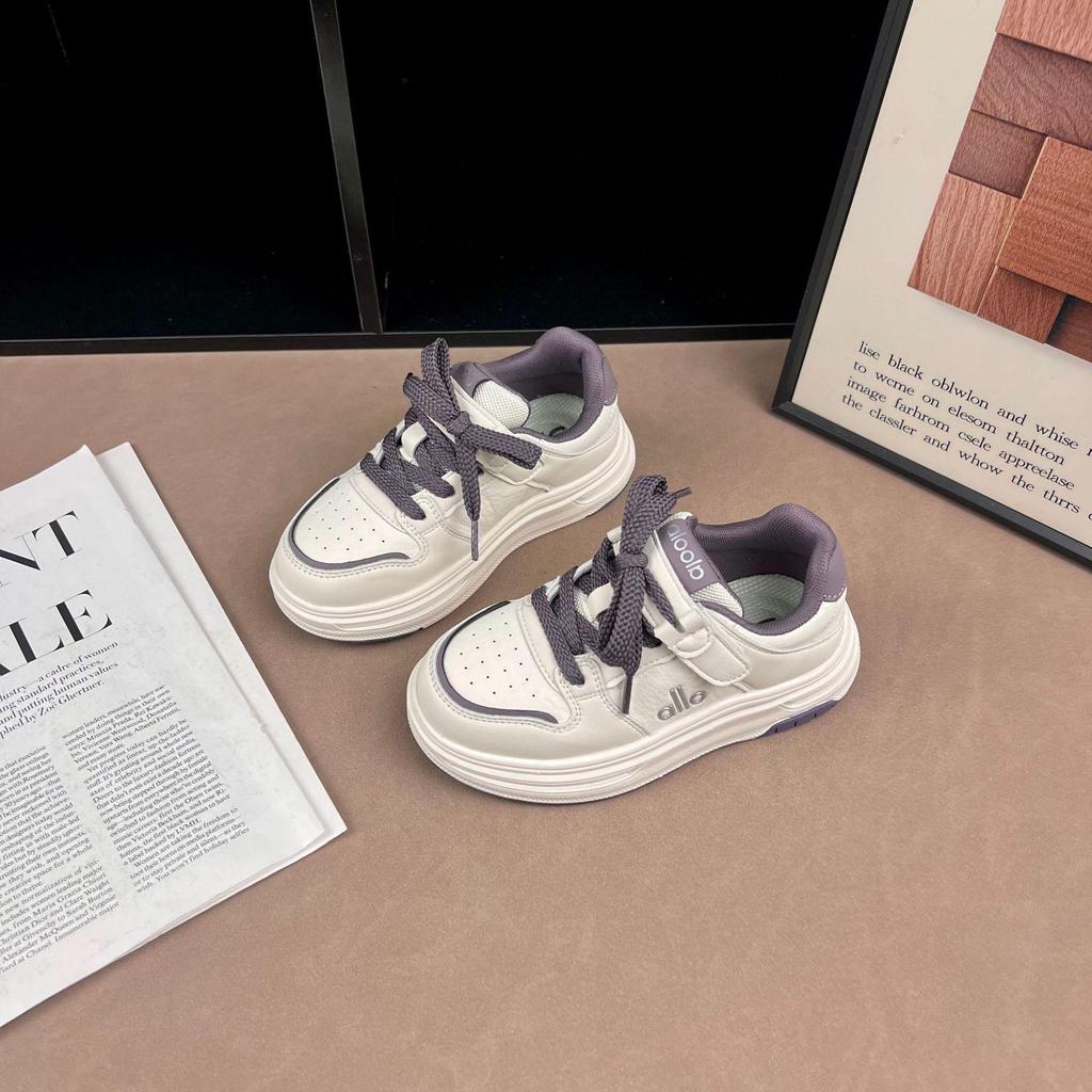 2026 Spring Kids' Sports Shoes: Korean Style, Versatile, Lightweight Low-Top White Shoes for Girls and Boys