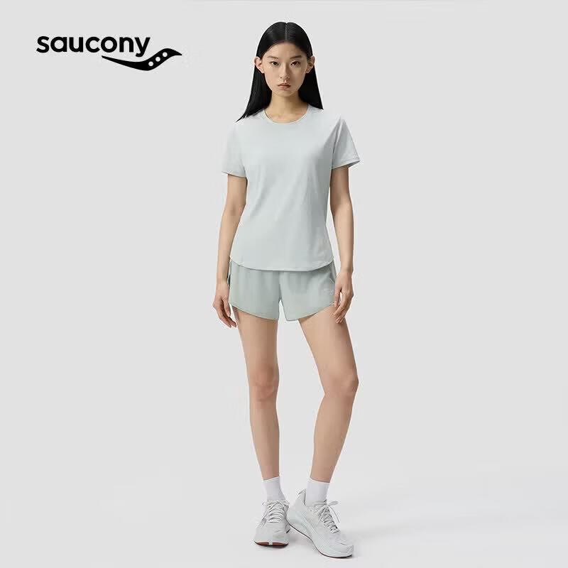 Saucony Women s Quick-Dry Slim Fit Short Sleeve Knit Top XL