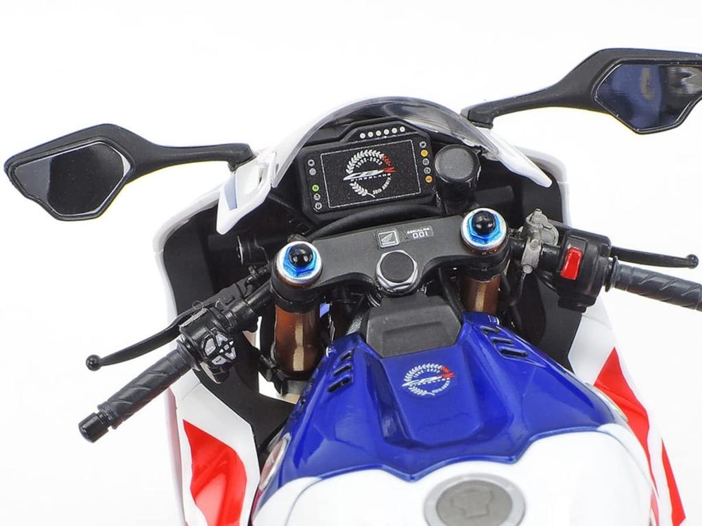 Tamiya Motorrad-Serie 141 Honda FIREBLADE SP 30th Anniversary Plastikmodellbausatz 14141 1/12 Nein. CBR1000RR-R
