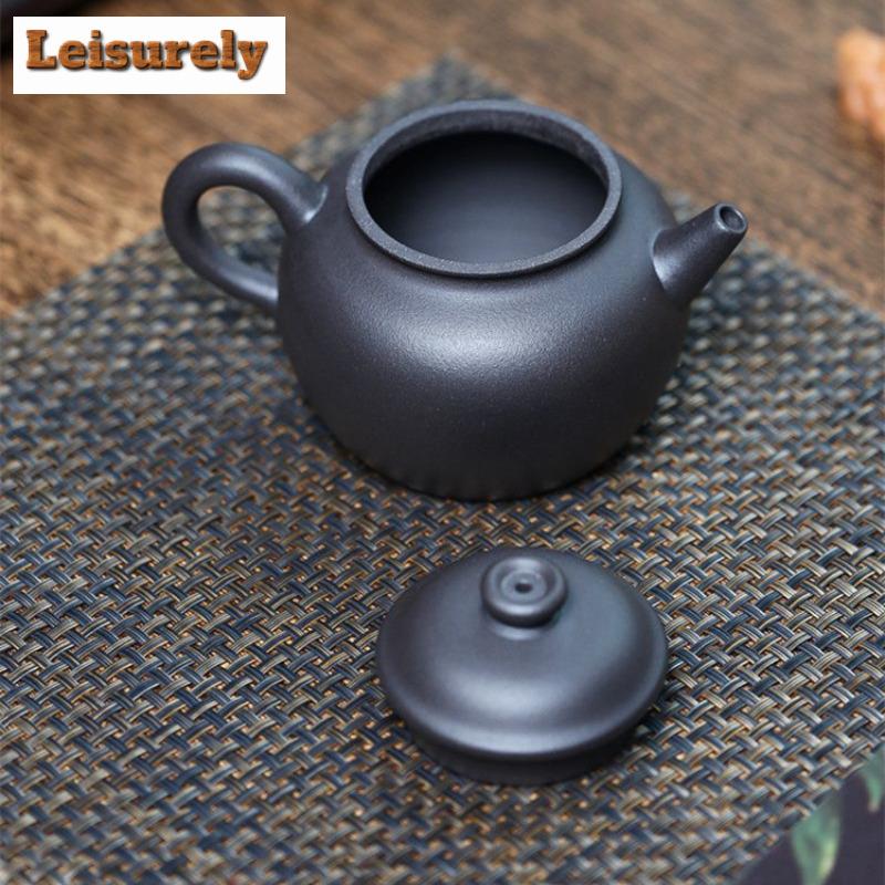 240ml Classic Yixing Purple Clay Teapots Handmade Pot Raw Ore Black Mud Kettle Chinese Zisha Tea Set Tea Services Ornaments Gift