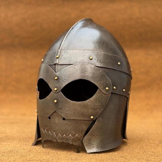 Fierce Skull Demon Helmet  Handcrafted Steel Medieval Armor for Cosplay, Roleplay Unique Decor Perfect Gift for Christmas
