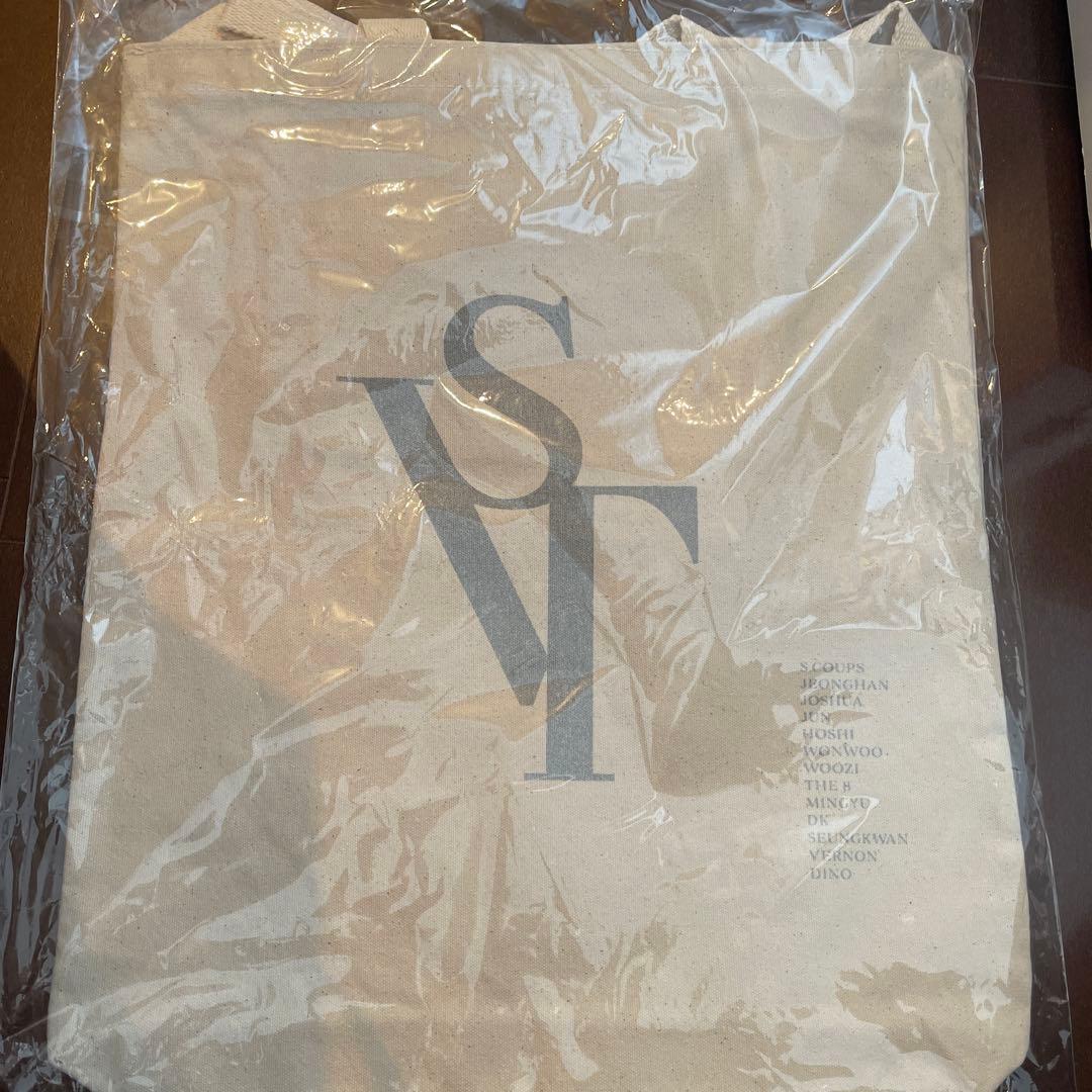 

[Б/У] Сумка-тоут SEVENTEEN SVT