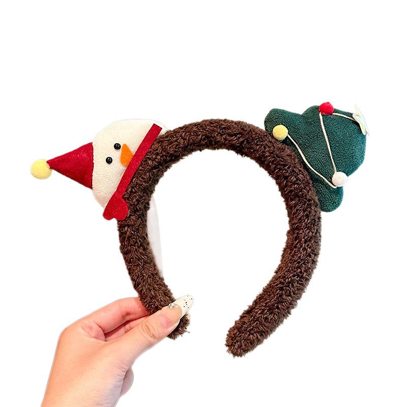 Festive Autumn & Winter Christmas Candy Hairband: Plush & Cute Face Washing Accessory for Girls