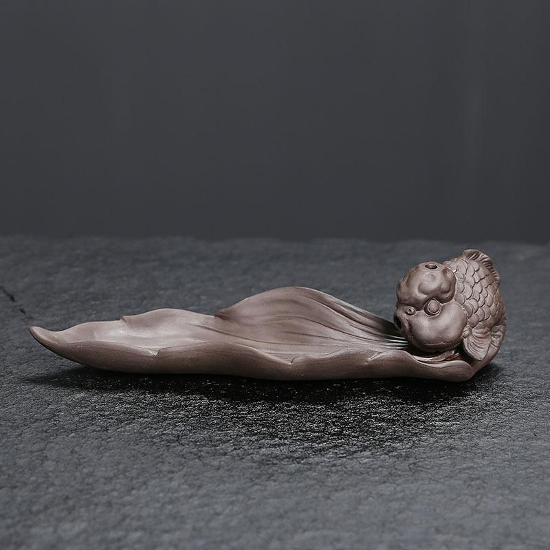 

Purple Clay Backflow Incense Burner with Creative Animal Goldfish Design, Perfect Craft Decoration Home Decor (Without Incense)