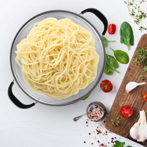 Tiawudi 18/8 Stainless Steel Colander, Easy-Grip Micro-Perforated 5-Quart Colander with Riveted and Heat-Resistant Handle, BPA-Free, Ideal for Pasta,