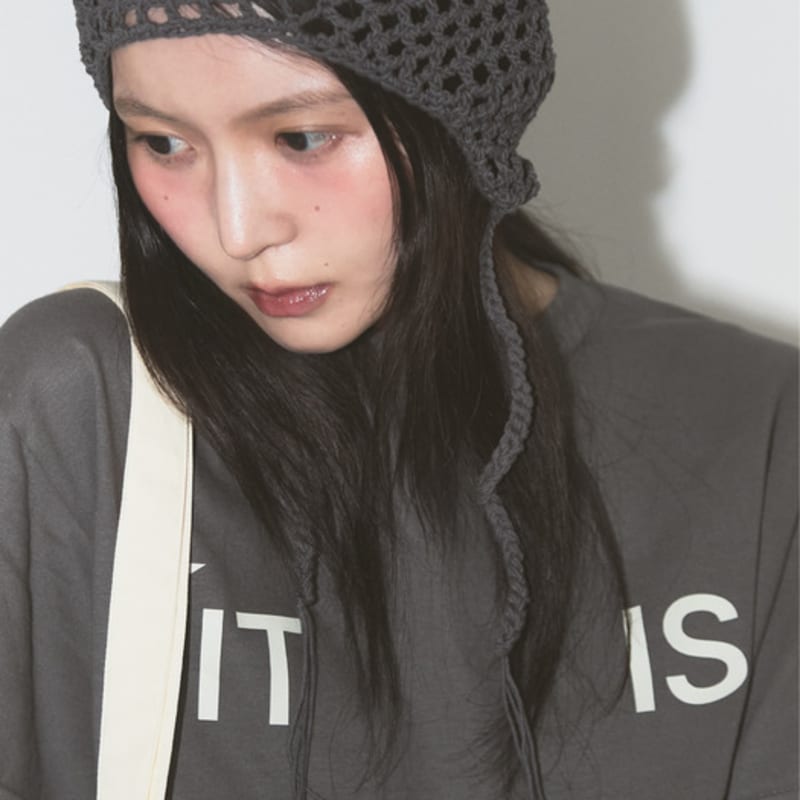 Vaca. SUMMER MESH EARFLAP BEANIE (WHITE)