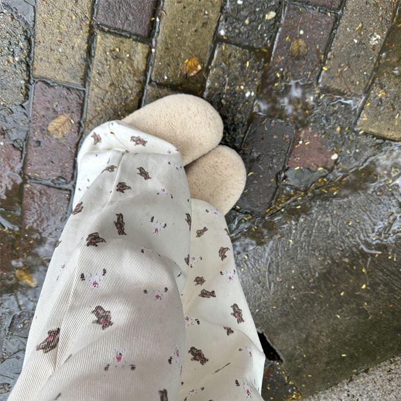 

High Waist Drooping Bear Print Fleece Padded Jeans Female Fall and Winter Small Loose Slim Looking Straight Wide Leg Mop Pants Milk apricot [regular]] S