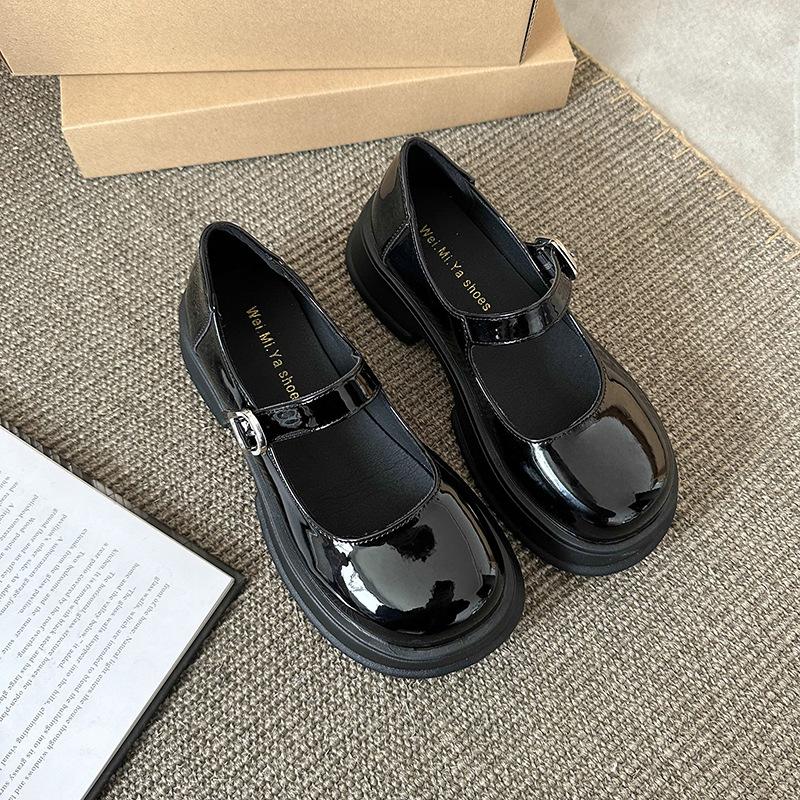 Thick-soled retro round head single shoes women's shallow mouth 2025 new small leather shoes style thick heel college versatile