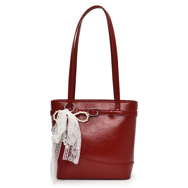 New Product Wholesale Fashion High Sense Korean Version Temperament Portable Bucket Bag Versatile Commuter Spice Girl Style Messenger Bag