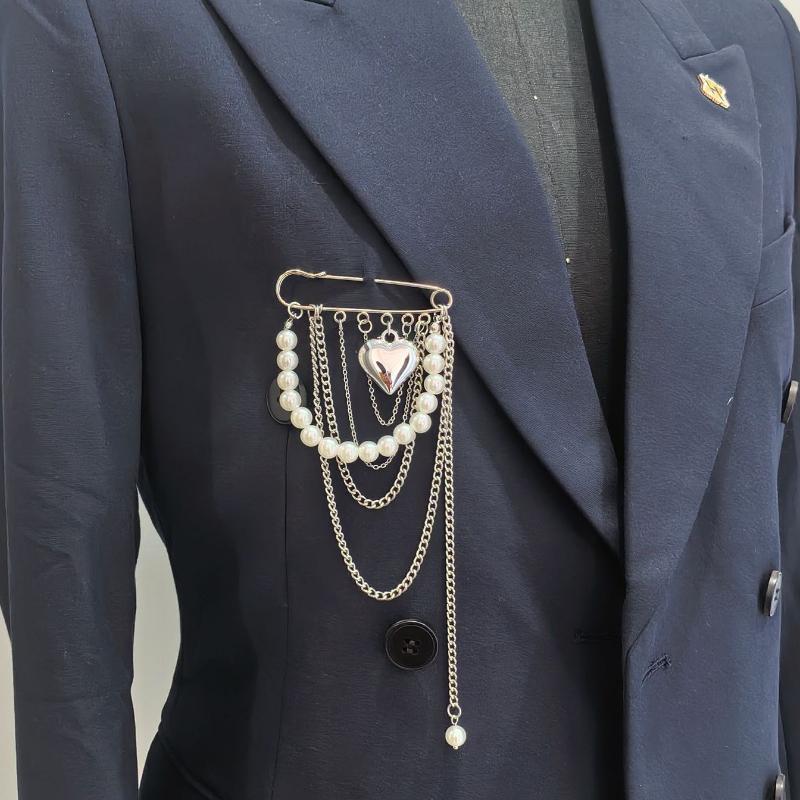 Personality Suit Metal Tassel Chain Brooches Lapel Pin For Women Charm Trousers Shortened Pins Rock Jewelry Gift