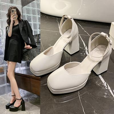 Mode Übergröße Damen Schuhe Weite Passform Sommer Neuer Stil Einzelne Schuhe Dicker Absatz Hoher Absatz Sandalen Französische Mary Jane Mini Lederschuhe