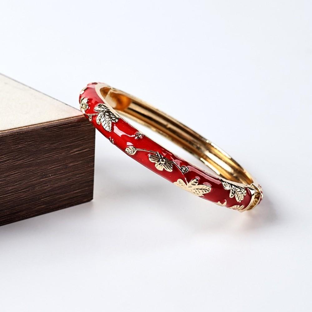 

Traditional Vintage Cloisonne Bangle Enamel Women s Hand Bracelet Flower Bangle Ladies червоний