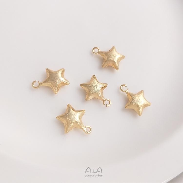 

Кулон в виде матового сердца и звезды из золота 14 карат для изготовления украшений своими руками