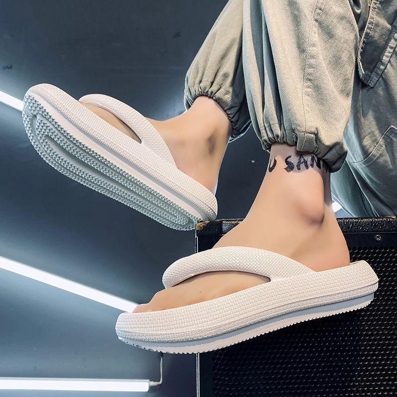 

Шлепанцы мужские новые летние, для ходьбы по грязи, износостойкие, для улицы, сжимающие пальцы ног, мужские вьетнамские на толстой подошве, нескользящие, крутые тапочки 44-45 feet wide and fat, one size larger