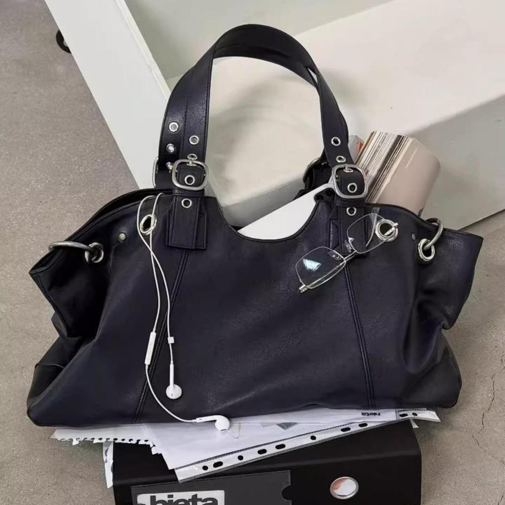 Korean Style Large Capacity Shoulder Bag - Y2K Sweet Cool Spicy Girl Motorcycle Commute Tote Versatile Travel Women's Bag