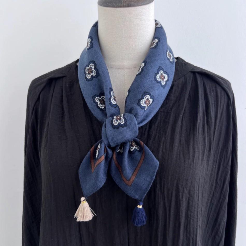 Women's Retro Navy Blue Floral Silk Wool Tassel Scarf - Versatile and Decorative 2025
