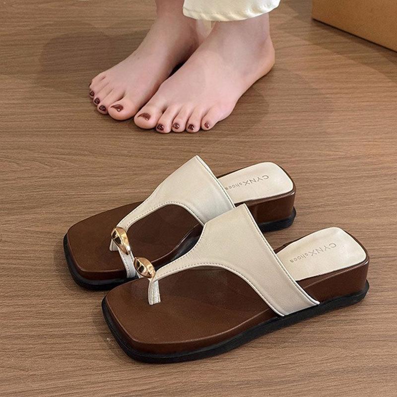 Thick-soled heel cover toe cool slippers women's summer wear 2025 new models with skirts beach sandals flip-flops