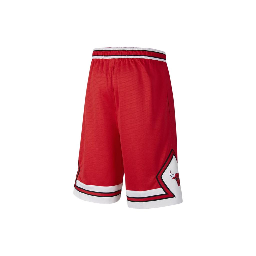 Nike Kids SS22 Contrast Casual Sport Shorts - Chicago Bulls Edition Kids Bottoms University-Red DN4983-657