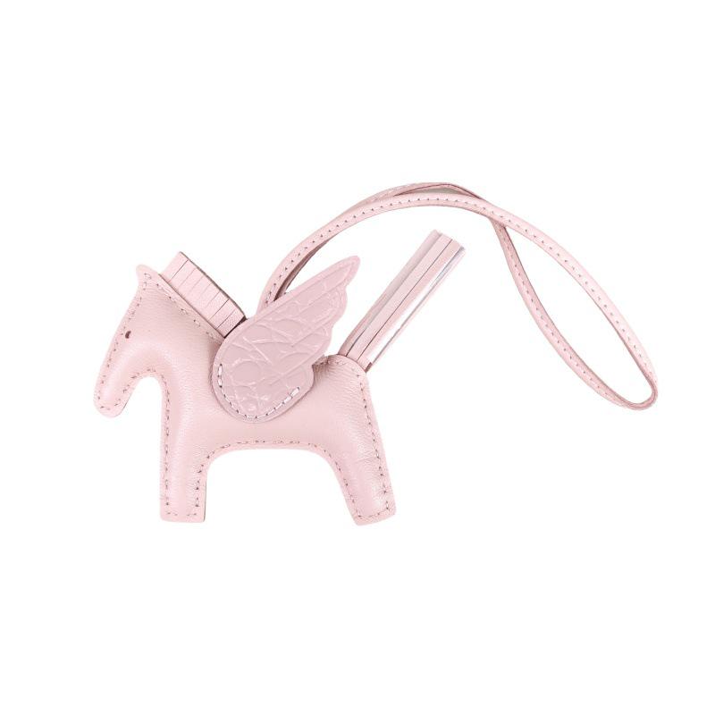 Håndsømmet Ekte Skinn Pony Veskeanheng - Søtt Lammeskinn Flygende Hest Design