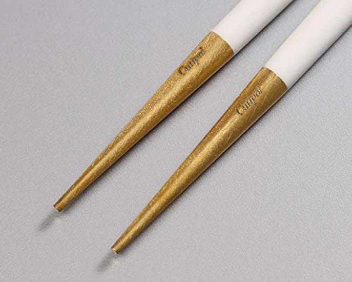 Cutipol GOA White Gold Chopsticks and Chopstick Rest Set G029GW