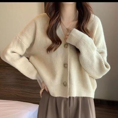 Winter New V-Neck Loose Knitted Sweater with Western Long Sleeve Sweater Cardigan Women Lantern Sleeve Cardigan Female Top Coat