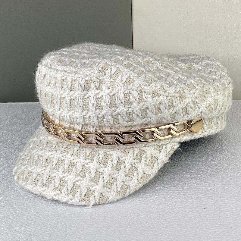 

Beret women s spring and autumn versatile cap retro 2025 new winter model Adjustable білий