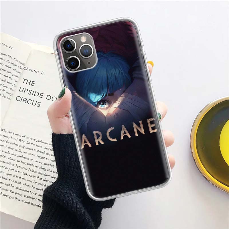 

Anime Arcane Jinx Vi Silicon Call Phone Case for iPhone 17 16 16E 15 Pro Max 14 Plus 11 13 Mini 12 7 8 SE Air 17Pro Cover Shell iPhone 16