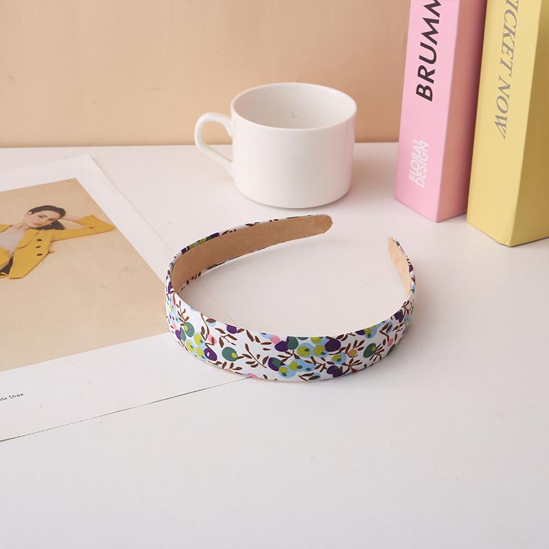 Bentiță de vară franțuzească 2025: Bandă de Păr Elegantă pentru Spălat Fața și Clips de Păr pentru Femei