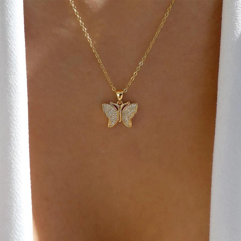 

Elegant Full Diamond Butterfly Necklace for Women - Versatile Fashion Statement