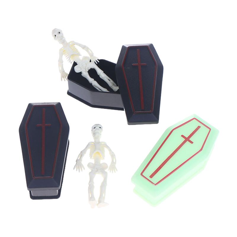 2/4Pcs Miniature Dollhouse Coffin Boxes Halloween Treat Coffin Boxes Coffin Prank Props Box Model Trickery Props Halloween Decor