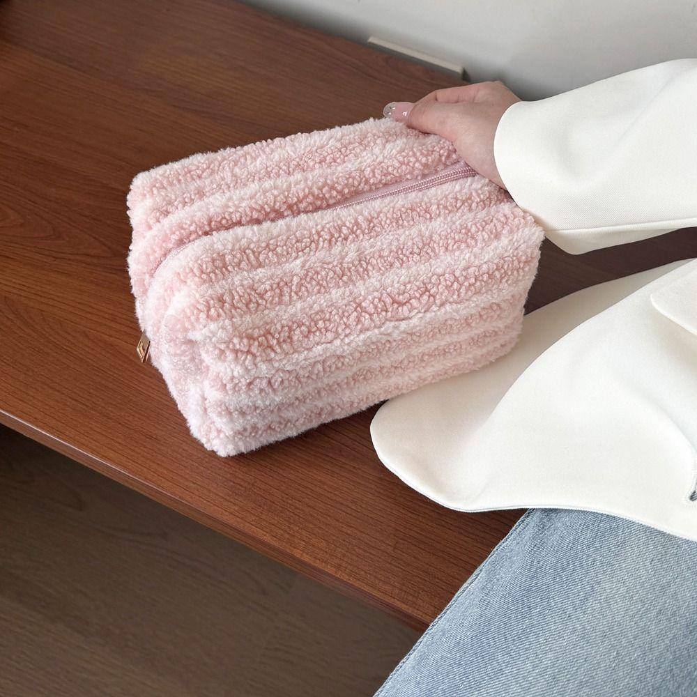 Soft Material Plush Makeup Bag Storage Function Clutch Style Portable Organizer Portable Bag Stripe Travel Cosmetic Bag