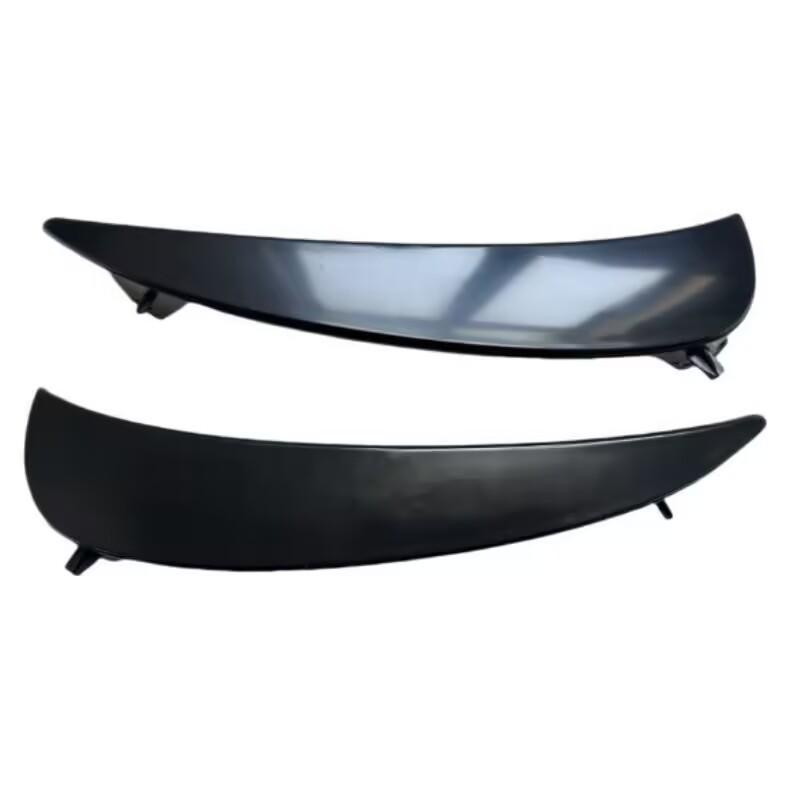 Ozdobna listwa przedniego zderzaka Mercedes Klasy E W213 C238 (2138856306/2138856406)