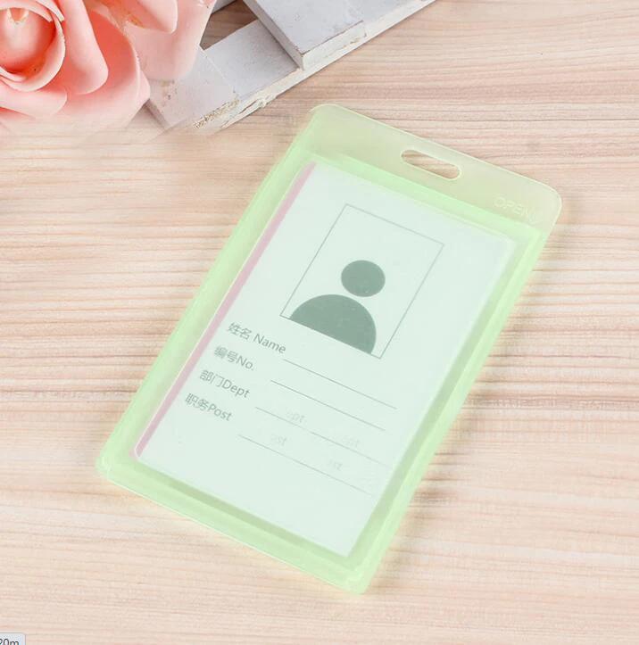 1pcs Waterproof Transparent Card Holder Plastic Card Id Badge Holders Case To Protect Credit Cards Card Protector Cardholder