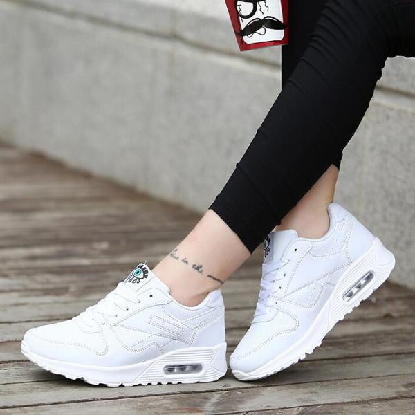 Runners Casual Shoes Women Breathable Mesh Cushion Flat Sneakers Outdoor Sport Fashion Trainers Shoes