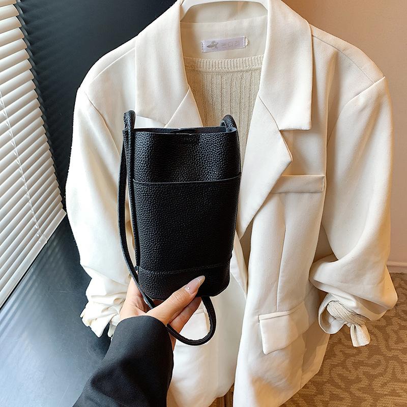 Internet Celebrity Fresh Casual Fashion Small Square Bag Women 2025 Summer Mini Mobile Phone Shoulder Bag Korean Version Fashion Messenger Bag