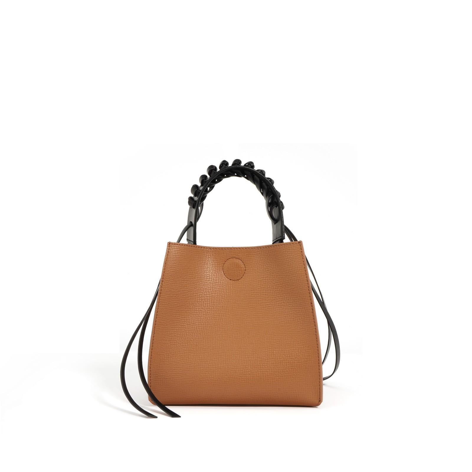 

2025 new niche design simple fashion retro high sense portable messenger dual-purpose women s bag liner bag