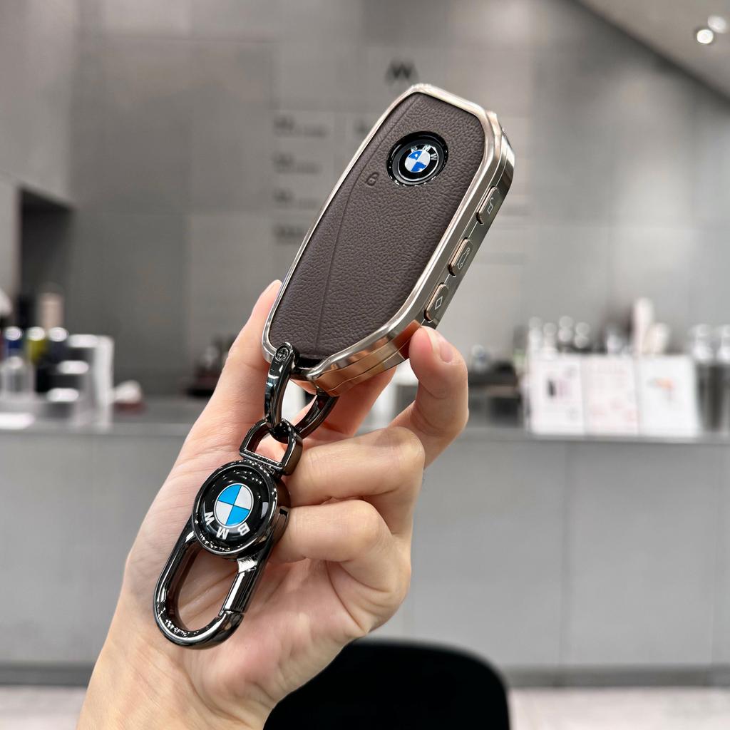 BAES5 New 2025 NEW Metal Car Key Case Cover Shell Fob For BMW i7 X7 G07 LCI iX I20 X1 U11 7 Series G70 G09 XM U06 G81 M3 2023 Protecto