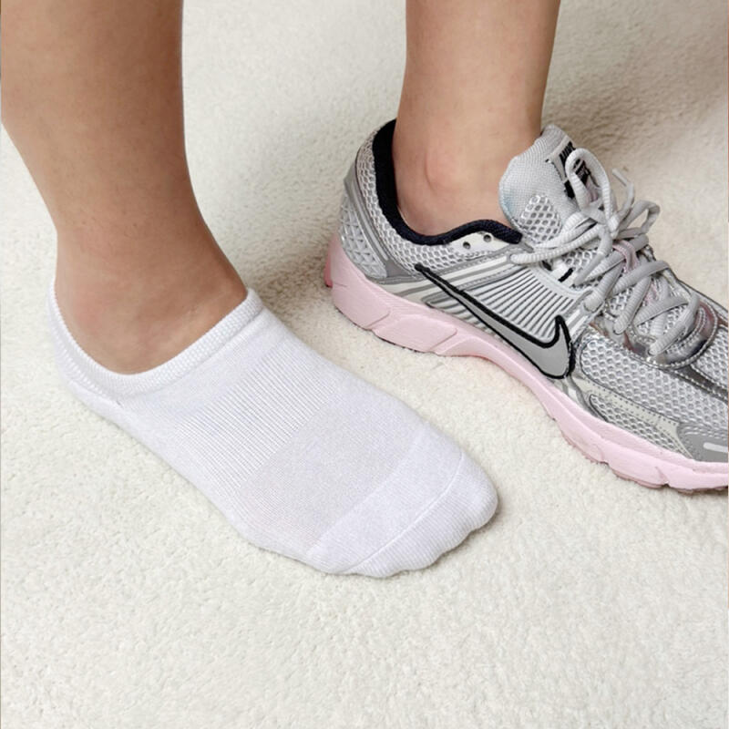 [Set of 10] 3 types of fake socks with silicone oversocks