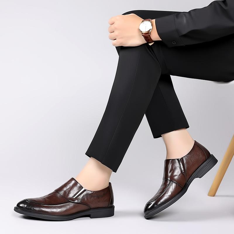 Men's shoes autumn new style men's British business casual leather shoes trend four seasons pointed loafers