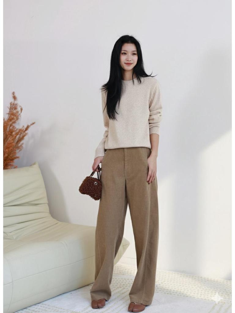 Nordic Retro High-Waist Corduroy Scimitar Pants - 100% Cotton, Canelé Style, Straight Leg, Long.
