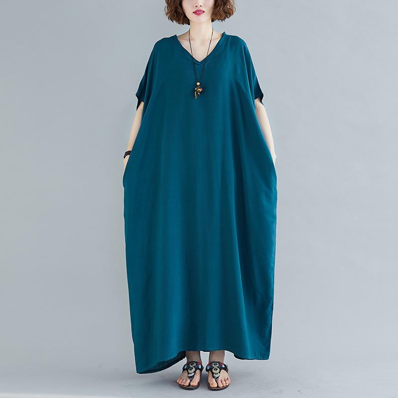 Plus-size Women's Bohemian V-neck Dress Solid Color Skirt