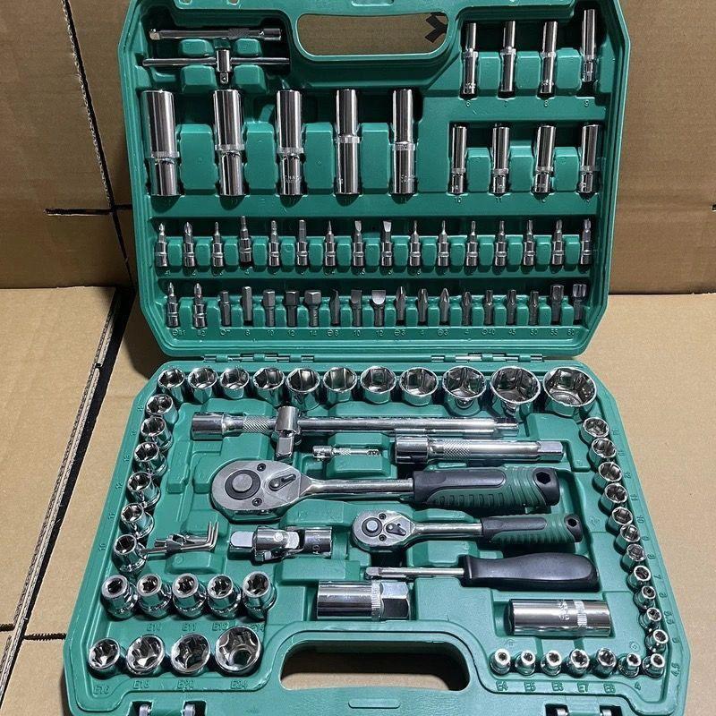150-Piece Automotive Repair Tool Set: Socket Wrench & Combination Tools for Car Maintenance